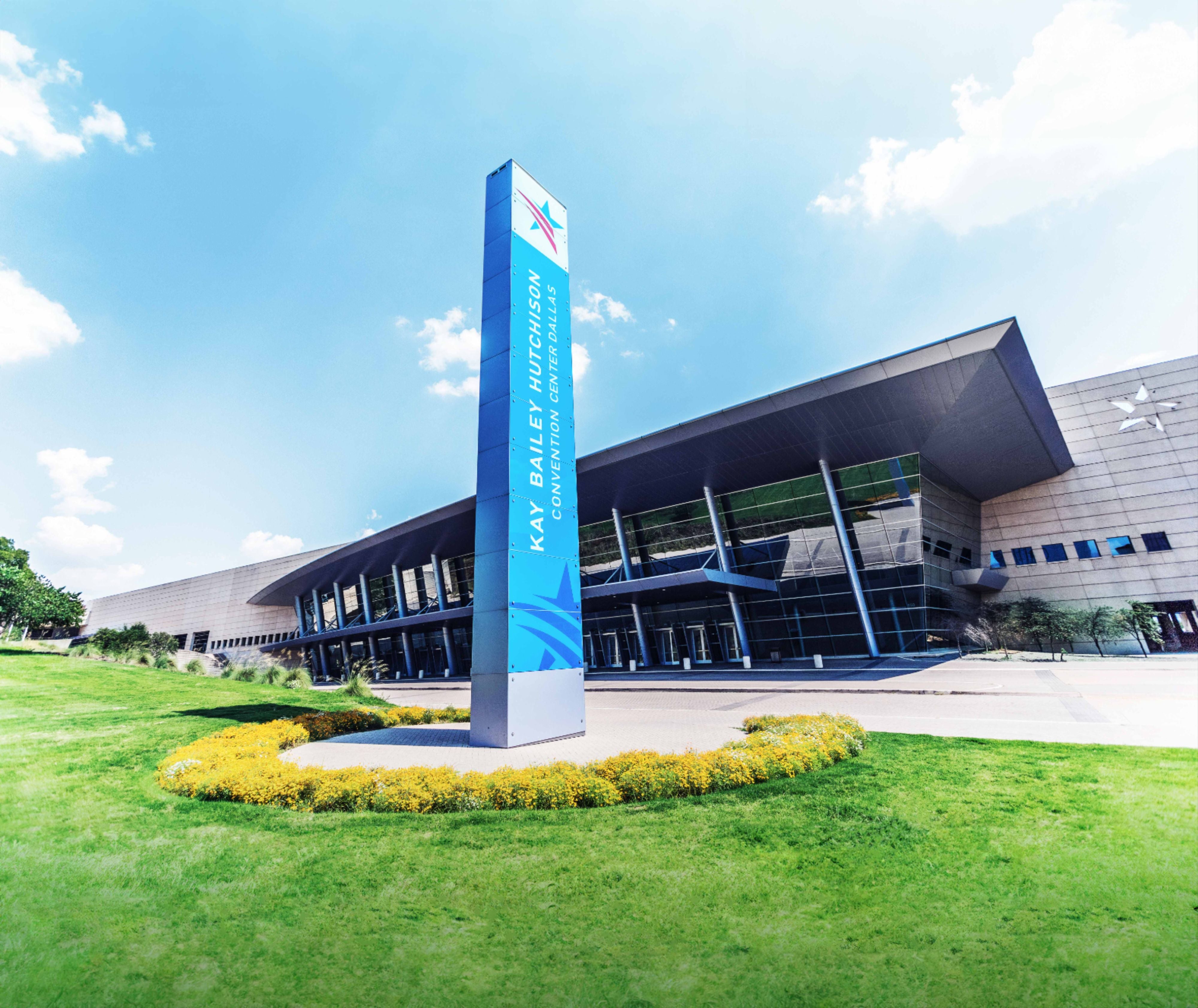 Daytime exterior of Kay Bailey Hutchison Convention Center Dallas